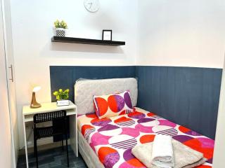 Magnificent Partition Room in Barsha Heights Tecom - 6