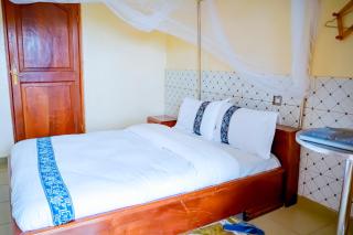 Kivu Nest Hotel - Gisenyi - 9