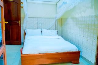 Kivu Nest Hotel - Gisenyi - 8