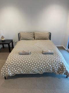 Melbourne City Central 2Bed 2Bath Parking - 1