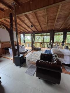 Cabana Entre Árvores - Azaléia - 0