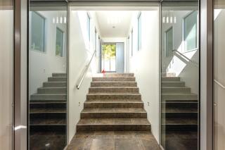 Queen of the Bay by Waiheke Pure - 5