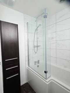 Comfy & spacious - Coventry - 6