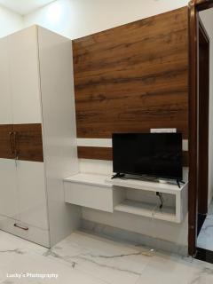 BELLA VISTA Homestay BNB - Zirakpur - 5