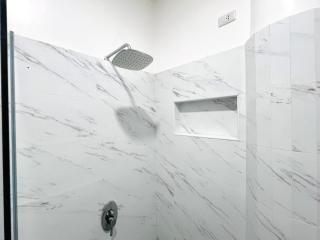 Taylors Plantacion Resort- Grande Superior Room - Catarman - 4