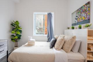 Modern Apartment in the Heart of Griffintown - Montréal - 8
