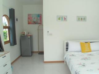 Baan Iris Salaya - 2