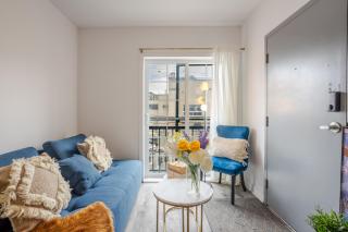 Modern 3BR in Griffintown - Montreal - 0