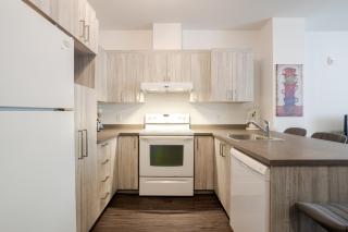 Wonderful 4 BR Home in the heart of Downtown - 9