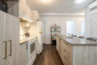 Luxurious 4 BR Suite in Griffintown - Montréal - 9