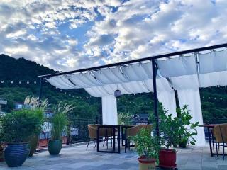 Beijing MutianyuGreat Wall Let'sgo Hotel&Bar - Huairou - 1