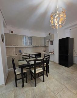 Gramozi Apartments - Sarandë - 9
