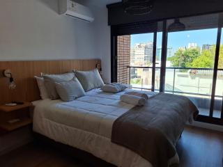 Arena - Spacious and bright, across from a shopping mall - Montevideo - 1