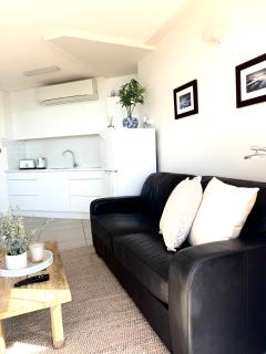 Absolute Beachfront Penthouse with Exclusive Rooftop - 5