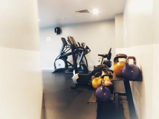 QV1903 - Ultimate CBD Living QV APT 2BR with Rooftop Pool, Gym, Park - Melbourne - 3