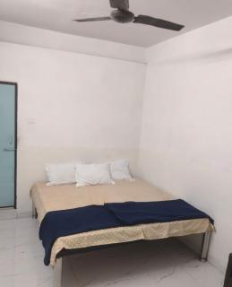 Comfi Stay Hotel Bhopal - Bhopal - 6