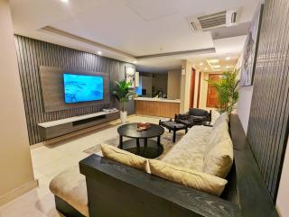 Gold Crest Grand Mall and Residency Luxury One-bed Apartment DHA Phase 4 Lahore - Lahore - 9