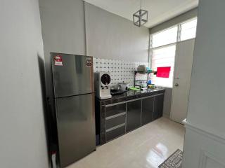 D'Iman Homestay Private Pool - 9