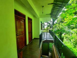 The CatHouse - Kandy - 9
