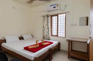 Golden Beach Home Stay - Alappuzha - 4