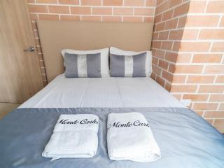 Apartamentos Montecarlo - 8