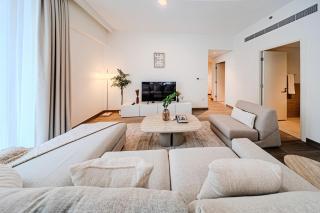 Spacious 3BD apartment at Creek Beach, Dubai - 3