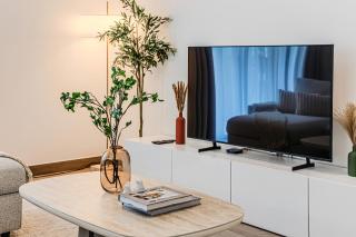 Spacious 3BD apartment at Creek Beach, Dubai - 1