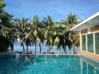 Nana Chat Bangsaen Hotel - Si Racha - 0