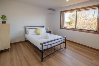 6bed Macgregor Home - 2
