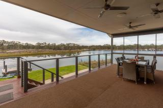 La Dolce Vita - 56 Marina Way - 5