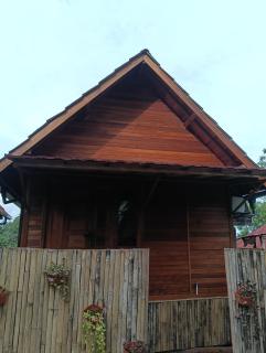 Whispering Hills - Perean - 1