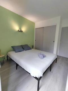 Le nid montois - centre - parking - balcon - wifi - lave linge et vaisselle - 8