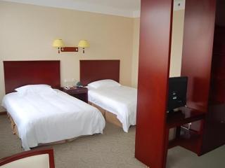 GreenTree Inn Zibo Renmin Park - 5