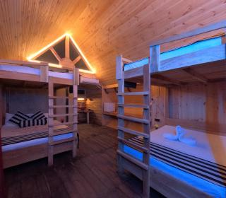 Gisban Wood Cabana & Hostel - 2