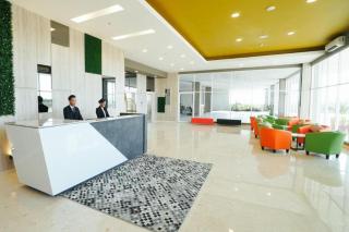 My Tower Hotel Surabaya - Surabaya - 9