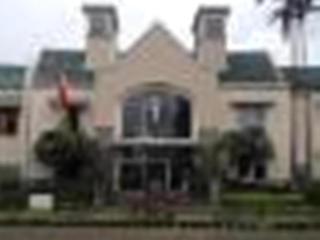 Bumi Ciherang Hotel - 0