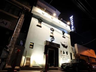 W Mini Hotel - Seoul - 0