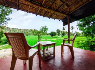 Gowri Home Stay - Hampi - 4