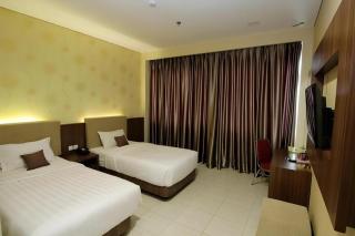 Asoka Luxury Hotel - 3