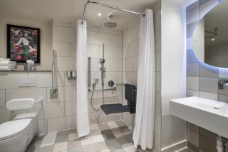 Hampton By Hilton Batumi Center - 6