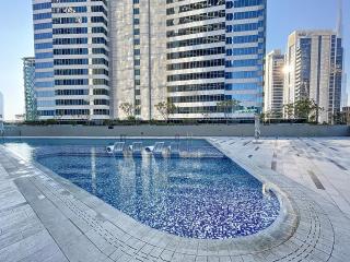 Vacationer Holiday Homes l Bright Studio l Burj Khalifa View l Business Bay - 5