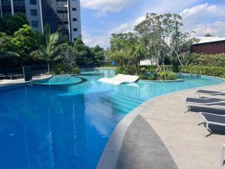 MayaBay Residence SplashMania Gamuda Cove Homestay by Sleepy Bear - 3