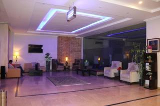 Brevely Inn Hotel - Lahore - 4
