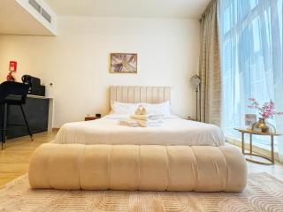 Modern Fully Furnished Apartment in Regina Tower JVC - Easy Access to JBR, Circle Mall & Dubai Hills Mall - 8