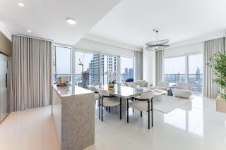 Upscale 2-BR with Sea View - Grand Bleu by Elie Saab - 9