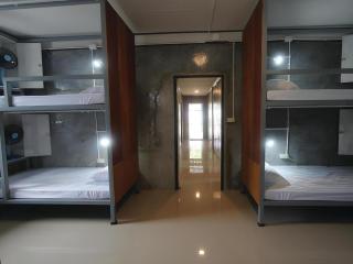 Chomjan Hostel - Ko Phayam - 1