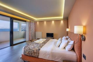 ReadMyHostProfile # Luxury 6 Bedroom Villa with Pool - Masouri - 3