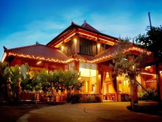 Nyiur Resort Hotel - Pangandaran - 0