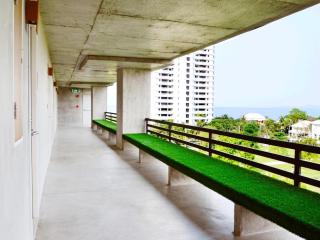 B2 Sea View Pattaya Boutique & Budget Hotel - 1