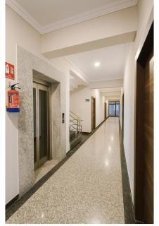Hotel Stayzzy Bloom - Noida - 9